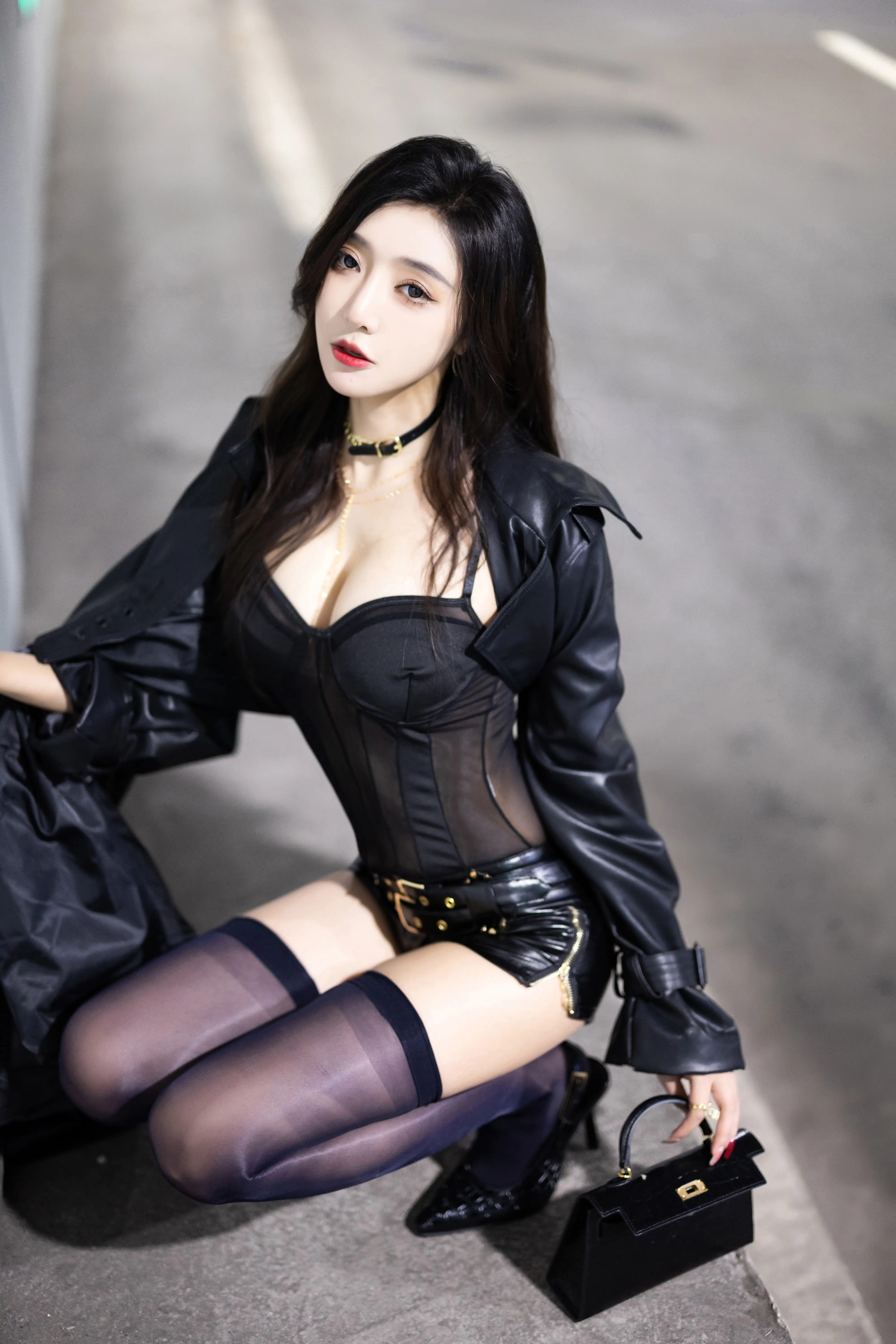 王馨瑶_NO.045_内购无水印_8158_停车场_ - M940.COM 内部私购-第3张